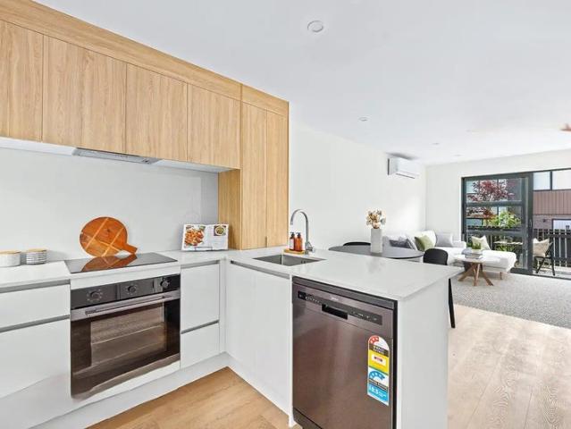 glen eden, 2 bedrooms