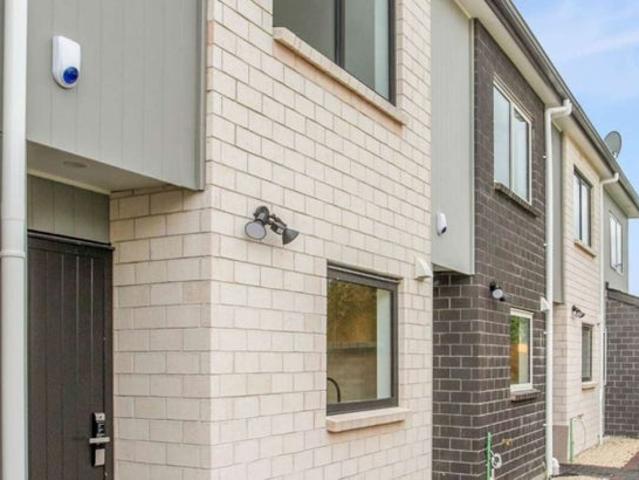 glen eden, 2 bedrooms