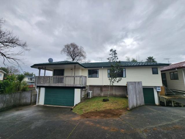 Glen Eden, 4 bedrooms
