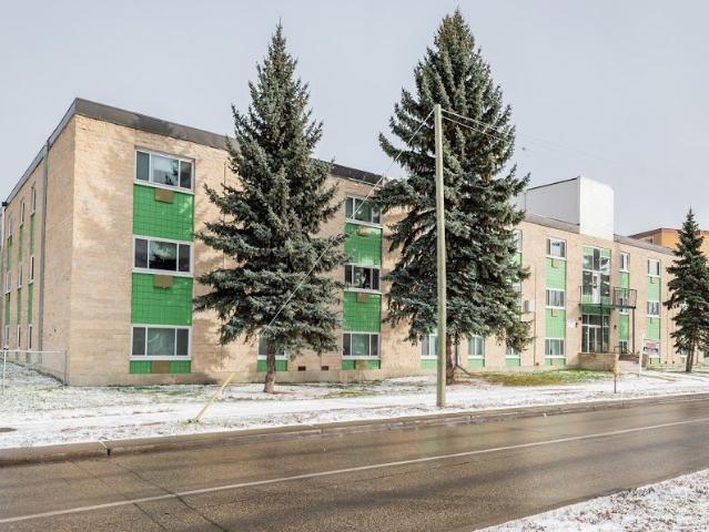Glen Elm Apartments
