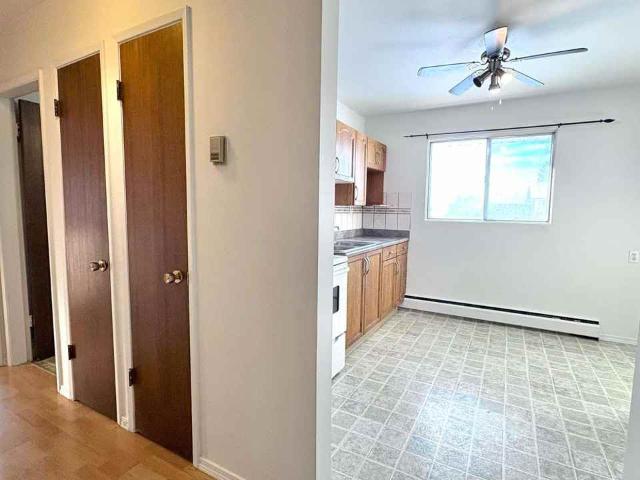 Glencadam Court 1 Bedroom Apartment for Rent at 12325 & 12325 Lansdowne Drive Nw, Edmonton, AB T6H 4L4 Lansdowne