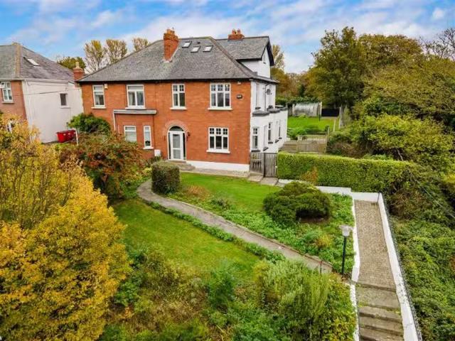 Glencree, 78 Dollymount Avenue, Clontarf, Dublin 3, D03 PY93