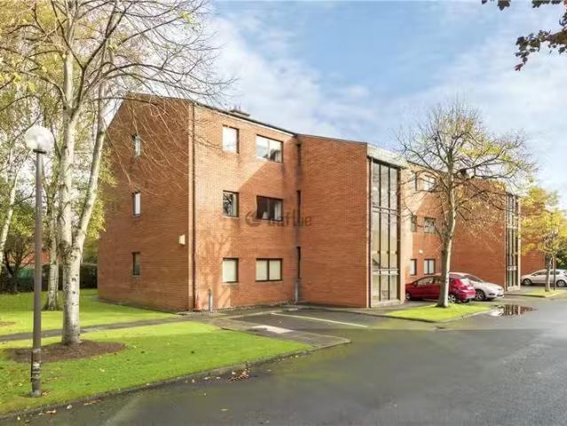 Glenanne, Kimmage, Dublin 12 is for rent