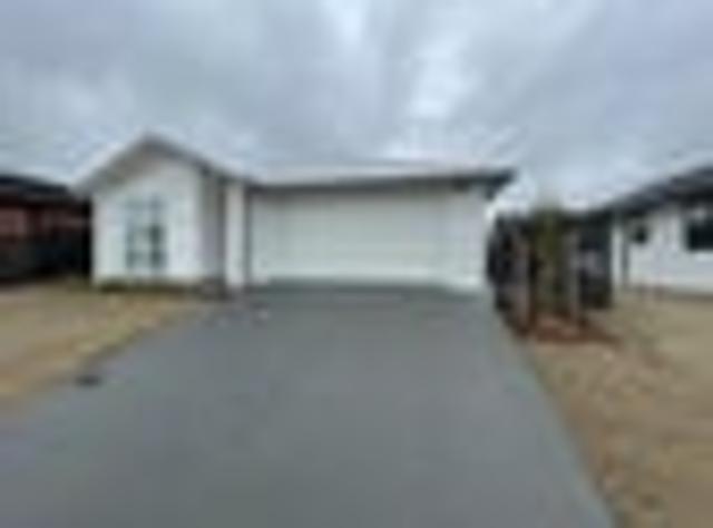 Glenbervie, 3 bedrooms, $680 pw