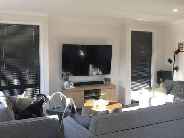 Glenbrook, 3 bedrooms