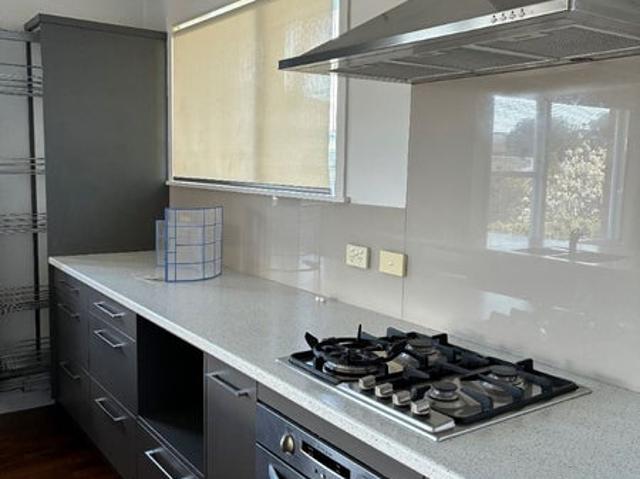 glendowie, 2 bedrooms