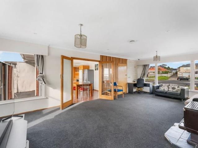 glendene, 6+ bedrooms