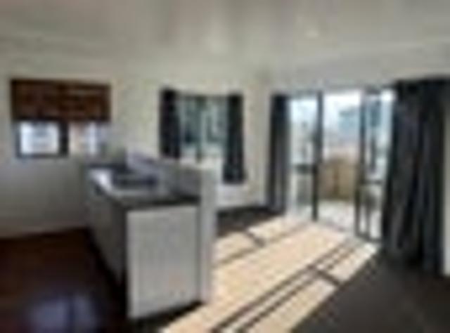 Glendene, 3 bedrooms, $450 pw