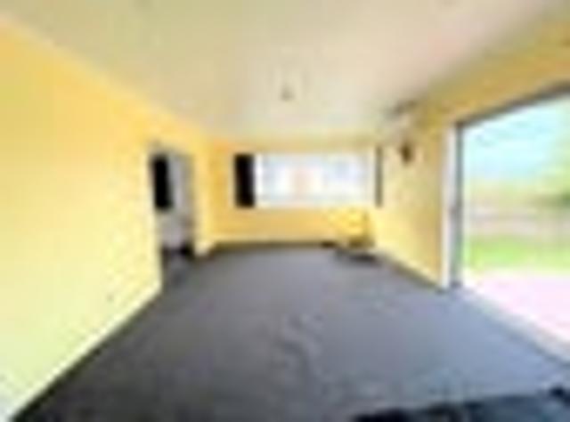 Glendene, 3 bedrooms, $630 pw