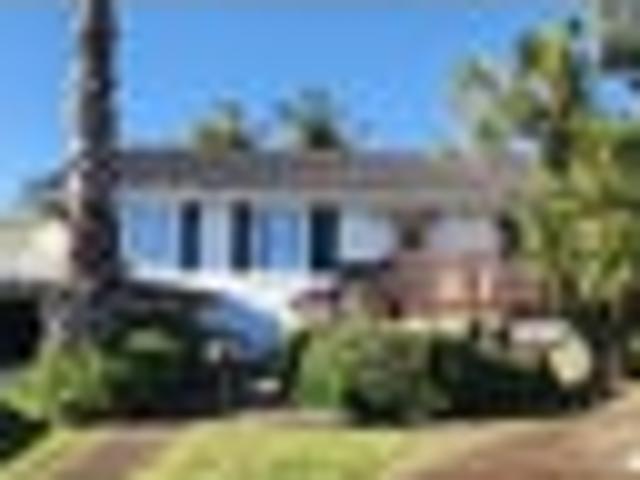 Glendene Home with Space, Space, and More Space!
