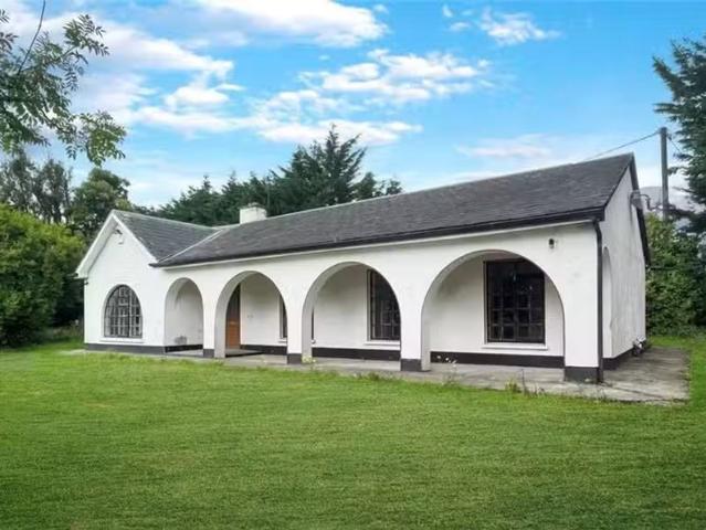 Glendermot House, Clonlara, Co. Clare, V94E5YE is for sale