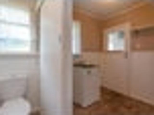 Glenfield, 3 bedrooms, $650 pw
