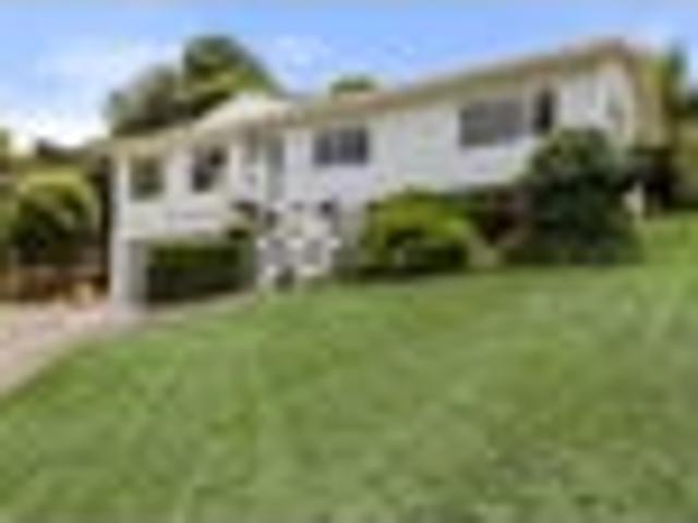 Glenfield, 3 bedrooms, $695 pw