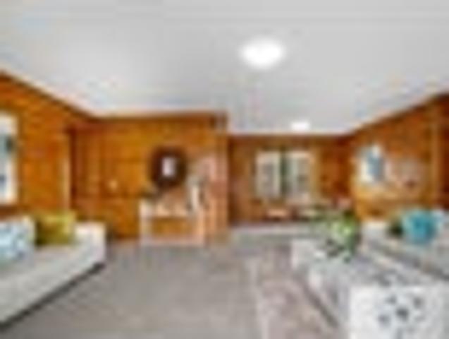 Glenfield, 3 bedrooms, $700 pw