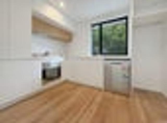 Glenfield, 3 bedrooms, $700 pw