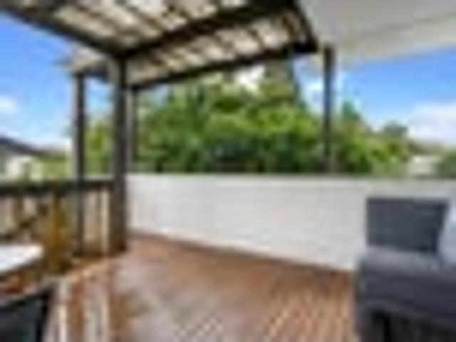Glenfield, 3 bedrooms, $750 pw