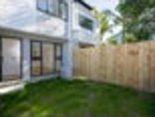 Glenfield, 3 bedrooms, $810 pw