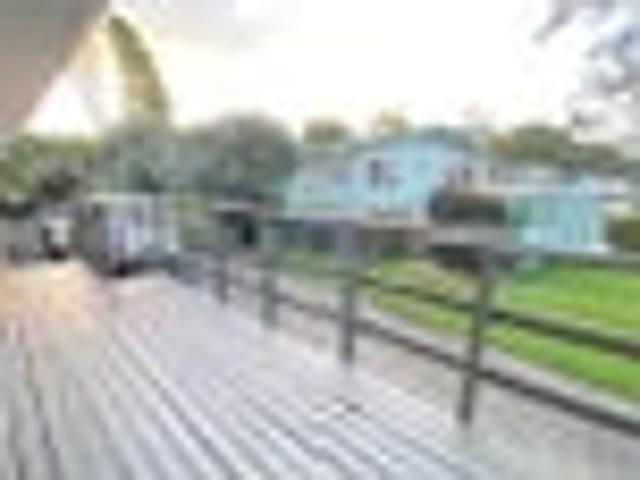 Glenfield, 2 bedrooms, $650 pw