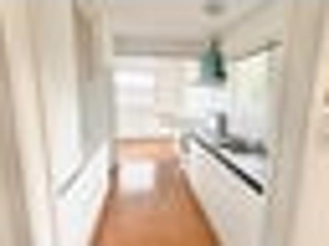 Glenfield, 4 bedrooms, $800 pw
