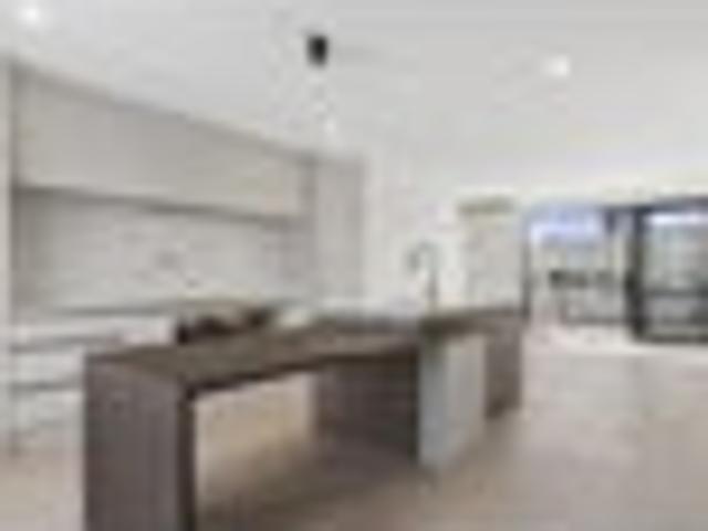 Glenfield, 4 bedrooms, $900 pw