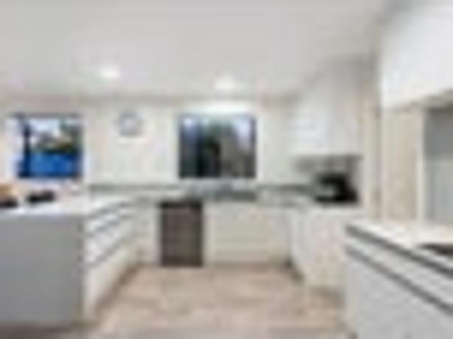 Glenfield, 4 bedrooms, $930 pw