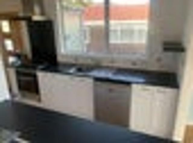 Glenfield, 4 bedrooms, $950 pw