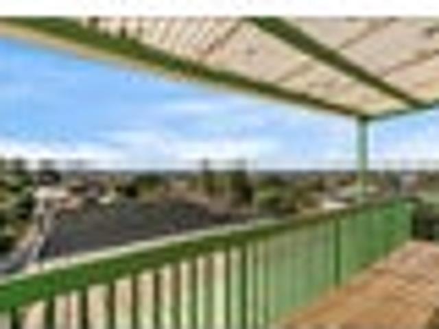 Glenfield, 5 bedrooms, $720 pw