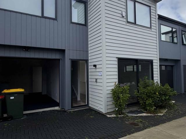 Glenfield family home
