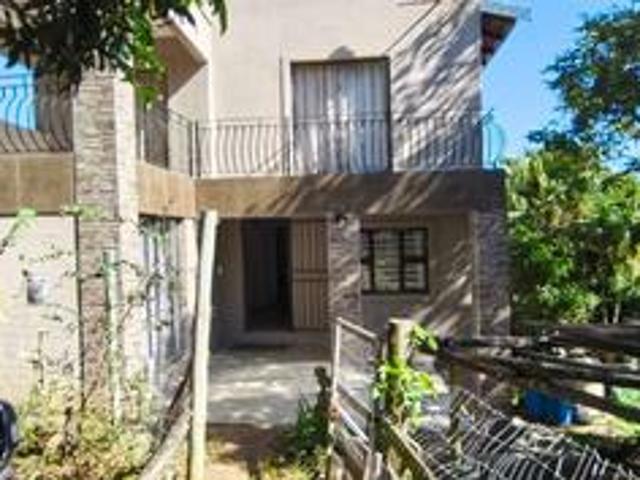 glenmore double story family home for sale