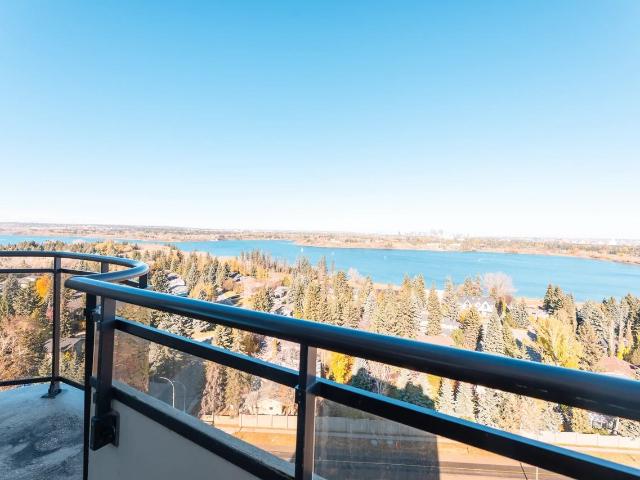 Glenmore Gardens Towers 2 Bedroom Apartment for Rent at 2105 90 Ave Sw, Calgary, AB T2V 0X5 Palliser