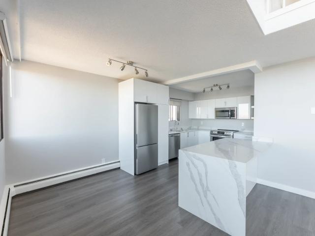 Glenmore Gardens Towers 2 Bedroom [object Promise] for Rent