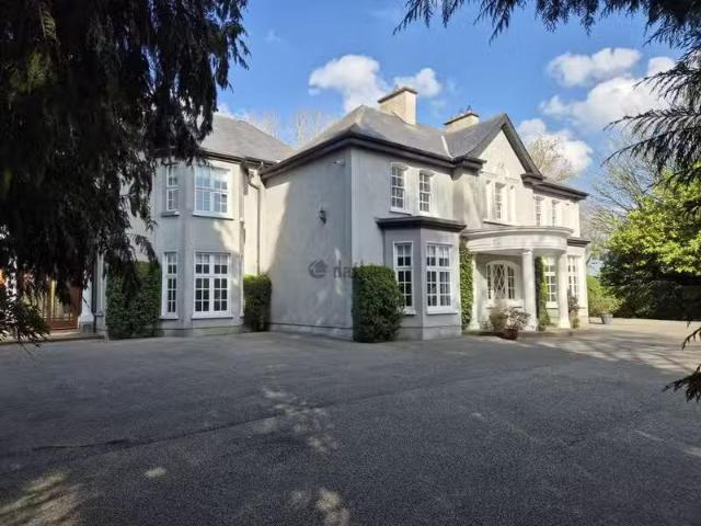 Glenmore House, The Mayne, Clonee, Co. Meath is for rent