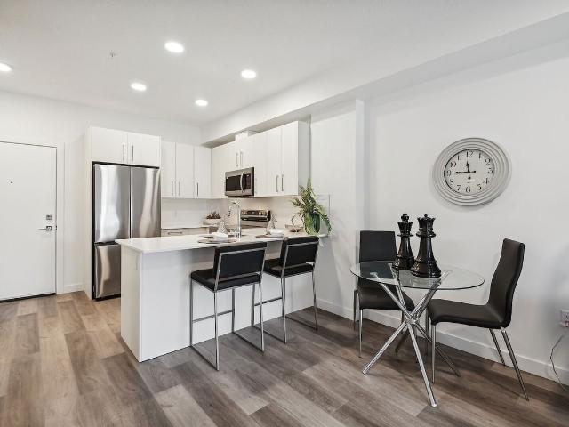 Glenmore Place 2 Bedroom Apartment for Rent at 612 67 Ave Sw, Calgary, AB T2V 4Z1 Kingsland