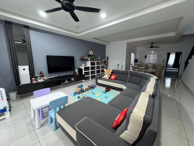 Glenmarie Double storey terrance house For Sale