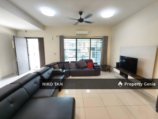 Glenmarie Double Storey With Extra Land JP Perdana