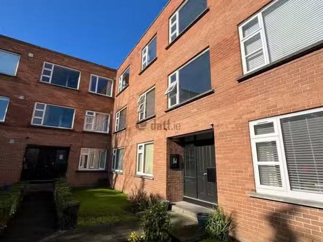 Glenwaverly Court, Park Avenue, Sandymount, Dublin 4 is for rent