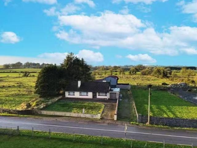 Glentaun Castleblakeney, Ballinasloe, Co. Galway, H53W142 is f.