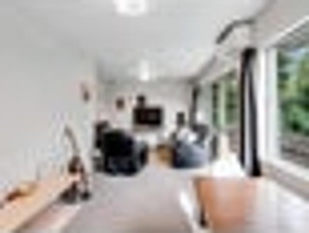 Glenview, 2 bedrooms, $420 pw