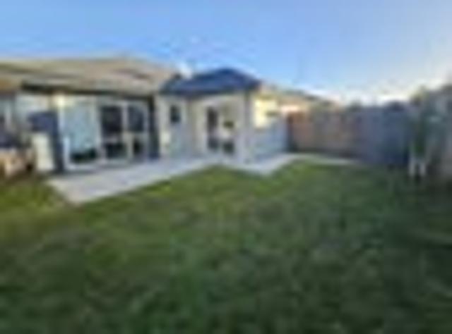 Glenview, 2 bedrooms, $540 pw