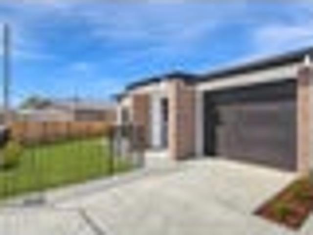 Glenview, 2 bedrooms, $570 pw