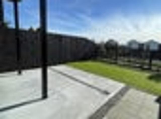 Glenview, 3 bedrooms, $650 pw