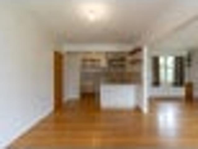 Glenview, 3 bedrooms, $610 pw