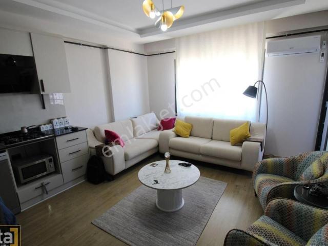 Gmk Bulvarı Üzerinde Full Eşyalı 1+1 Kiralık Daire
