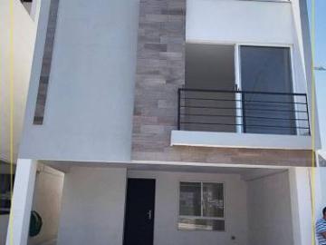GS VENTA DE CASA FRACC PRIVADO CON ROOF GARDEN