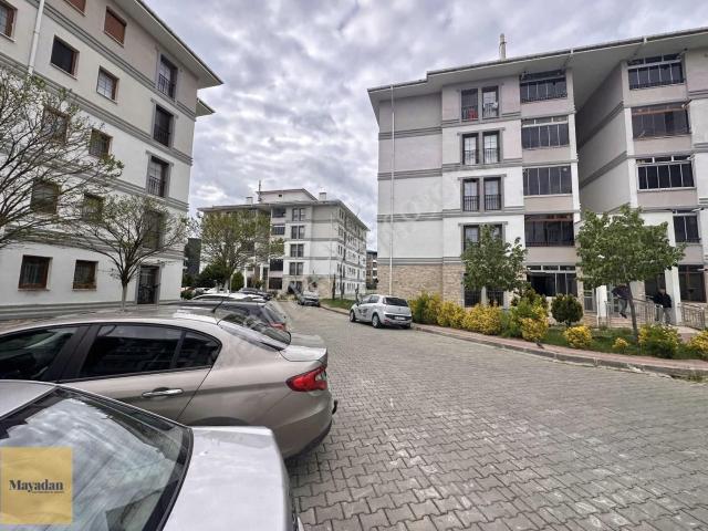 Gsb'na Yakın, Site İçinde, Açık Otoparklı Satılık 2+1