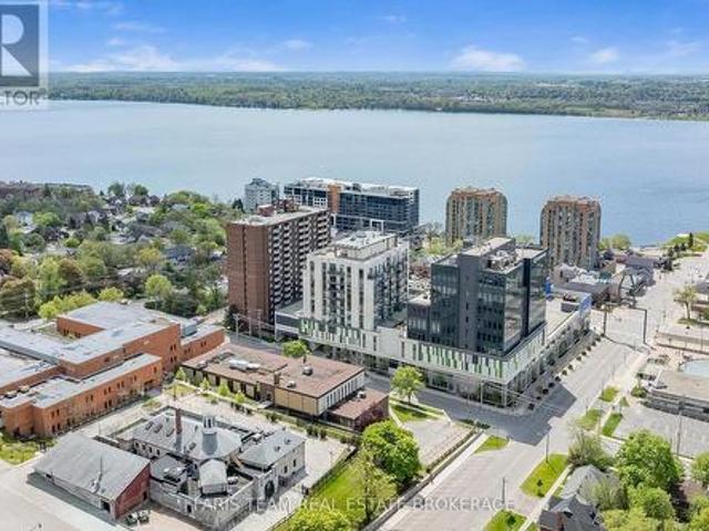 Gph5 111 Worsley Street, Barrie, ON, L4M 0J5 condo for sale | Listing ID S13617 | Royal LePage