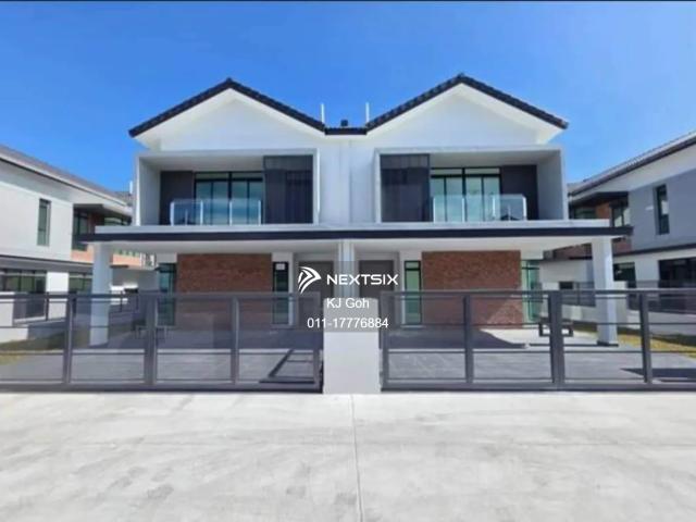 GPResidences 【2房2厕】775sqft Freehold️ Mid floor️ Non bumi 对小家庭、情侣或自己住都很刚好 自住舒服，拿来收租也有市场️Asking RM370K