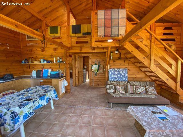 GR3914 Alhama de Granada chalet inacabado y cabaña de madera con vistas al lago y a la montaña