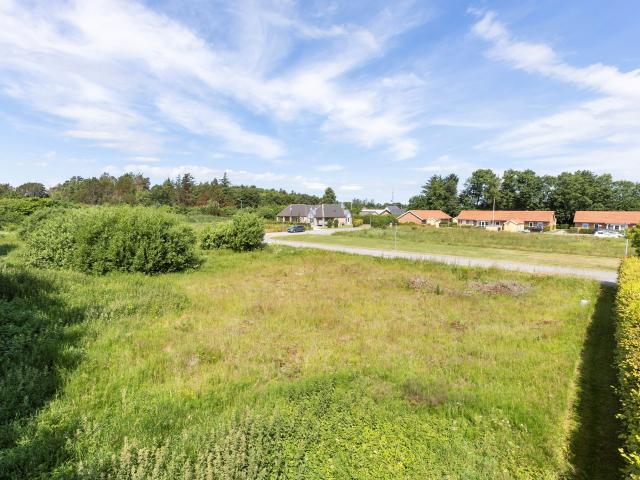 Grøftekanten 3, Hou