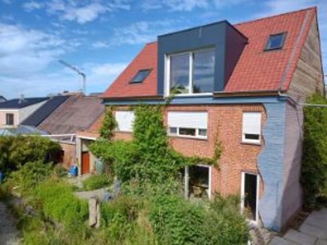 Grote woning met veel licht in co housing projekt